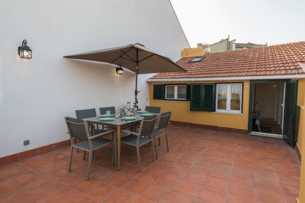 Apartment Alfama Terrace W/ Tagus River Views Lisbon
